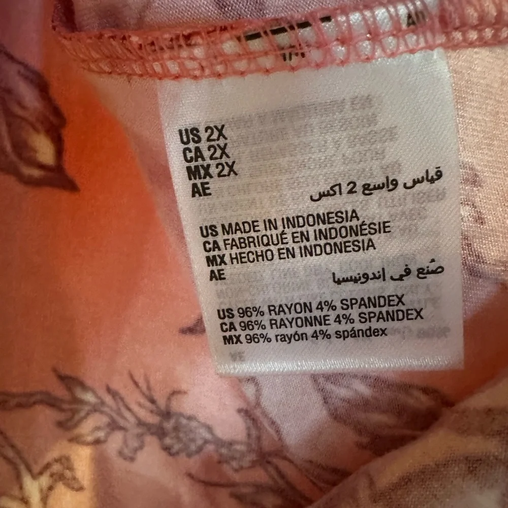 Floral Pink and Red Womens Top JM collection 2x NWT - Picture 5 of 6